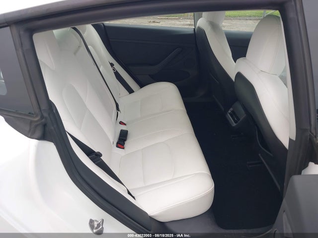 2022 TESLA MODEL 3 5YJ3E1EB7NF179869 Photo 7