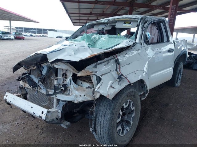 Toyota 2tr-fe 2021 3TYRX5GN0MT027871 Image 2