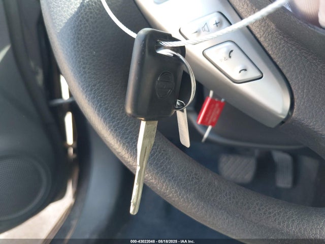 Nissan 2015 2015 3N1CN7AP1FL811484 Image 11