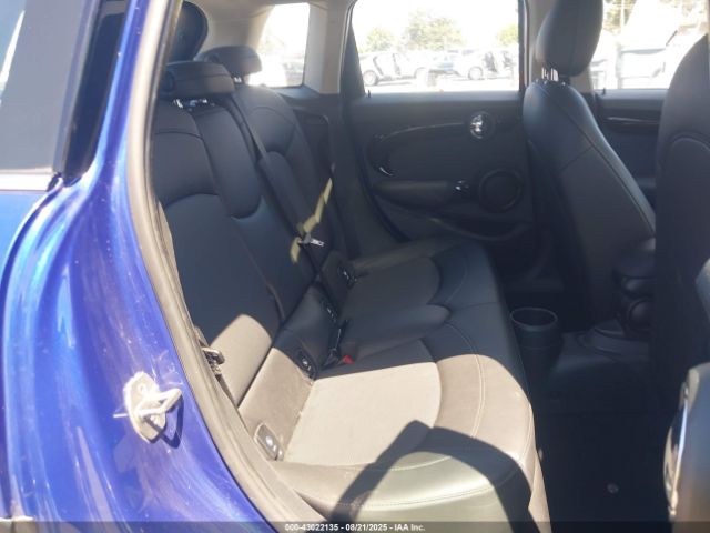 2019 MINI HARDTOP WMWXU1C5XK2J01941 Photo 7