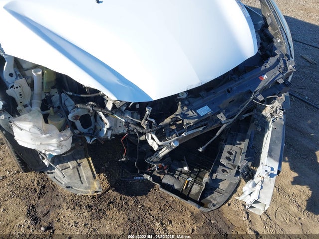 Mazda l5x 2015 JM1CW2BL8F0180318 Image 6