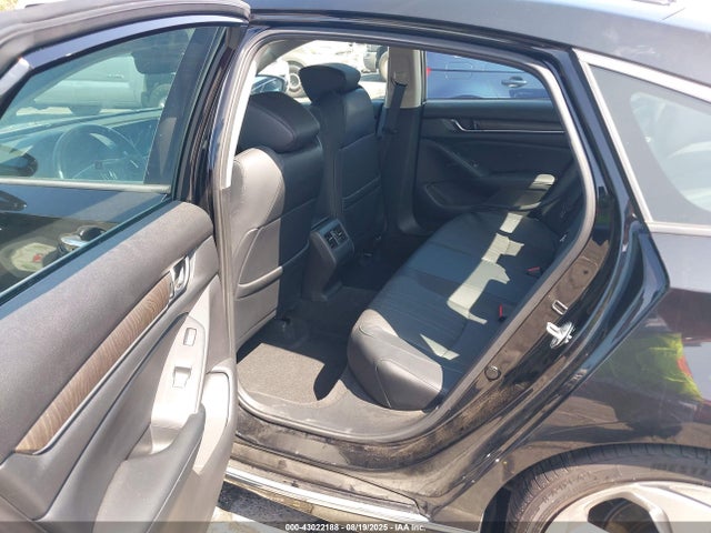 1HGCV1F95JA043210 Honda l15be