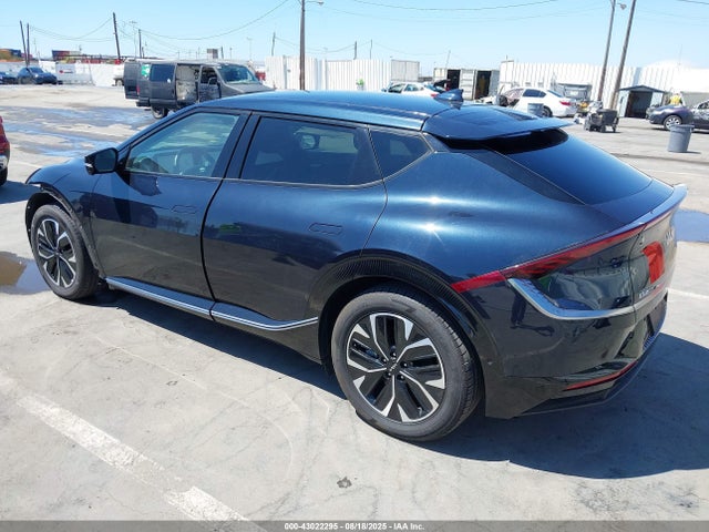 KIA 2022 2022 KNDC3DLC9N5032098 Image 3