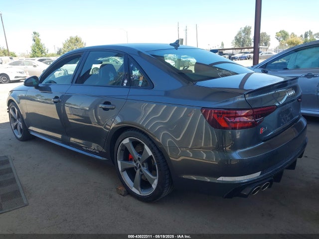 2018 AUDI S4 WAUB4AF45JA142446 Photo 2