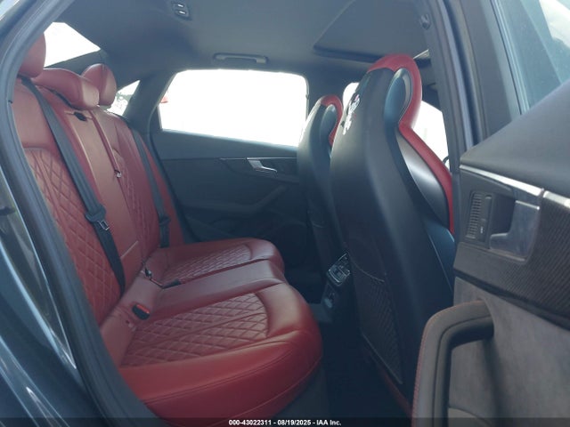 2018 AUDI S4 WAUB4AF45JA142446 Photo 7