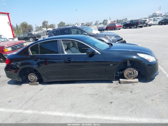 JN1CV6AP5FM580668 Infiniti Q40