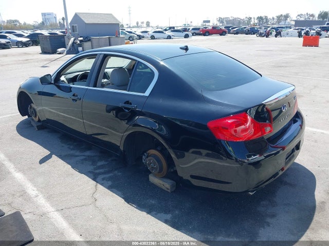 JN1CV6AP5FM580668 Infiniti Q40