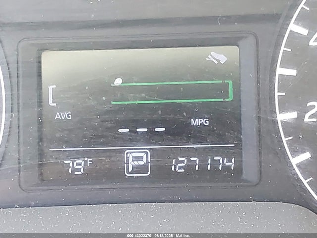 3N1AB7AP5EY241877 Nissan 2014
