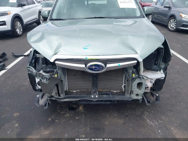 43022377 :رقم المزاد ، JF2SJAFC1FH586460 vin ، 2015 Subaru Forester 2.5i Premium مزاد بيع