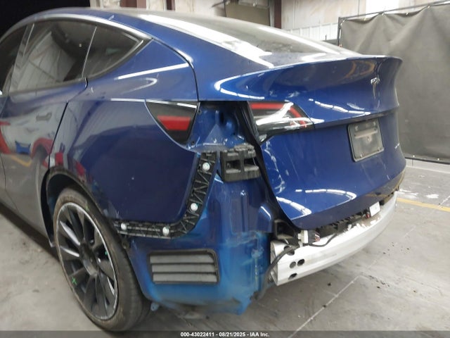 2021 TESLA MODEL Y 5YJYGDEE9MF244327 Photo 5