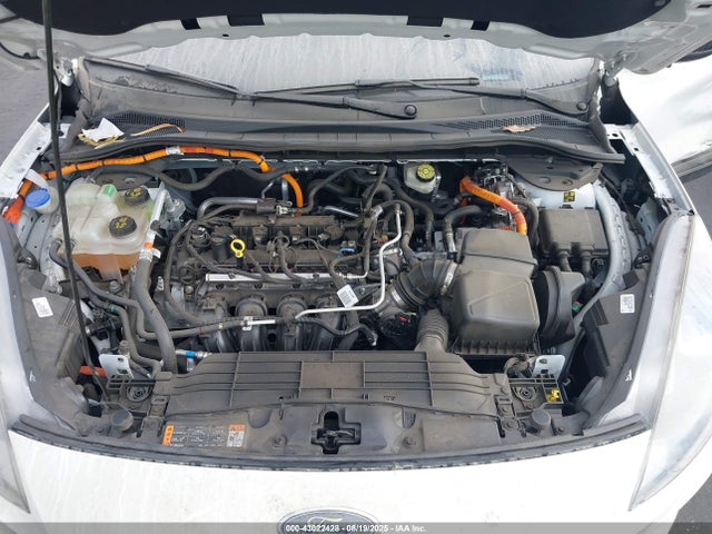 1FMCU0BZ9NUA28520 Ford hev/phev