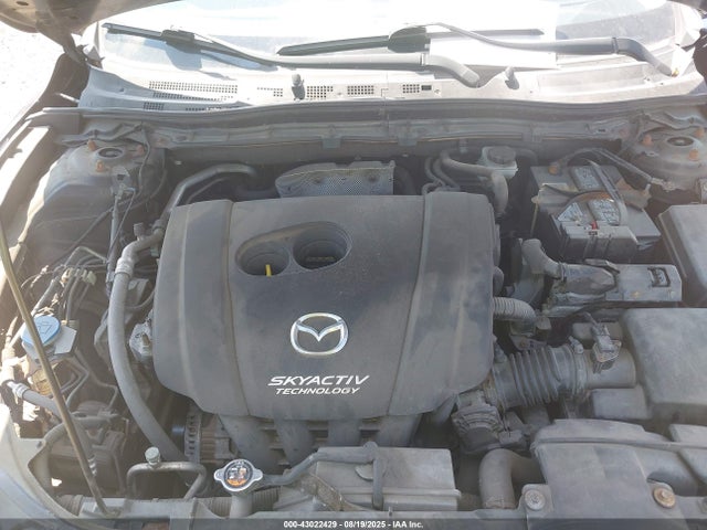 JM1BM1W70E1116310 Mazda pe
