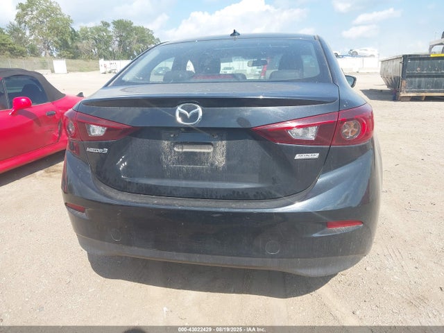 JM1BM1W70E1116310 Mazda pe