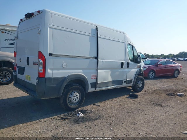 RAM Promaster 1500 2014 3C6TRVBGXEE115849 Image 4
