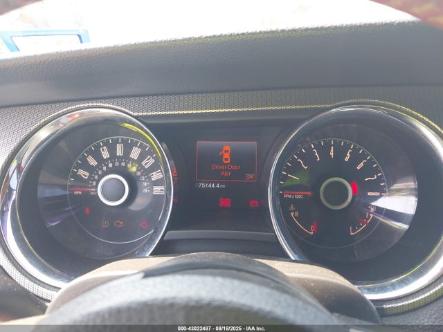 1ZVBP8CF0E5206171 Ford Mustang