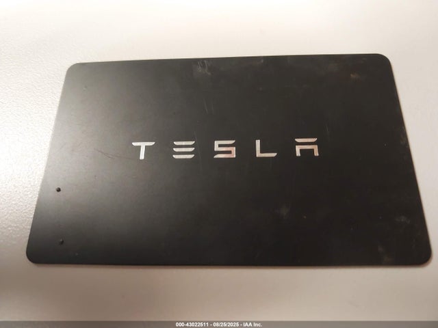 2021 TESLA MODEL Y 5YJYGDEE6MF257567 Photo 10