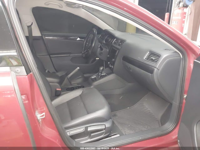 Volkswagen 1.4 tsi 2017 3VWDB7AJ3HM201778 Image 5