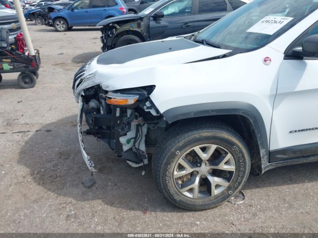 2018 JEEP CHEROKEE 1C4PJMBX1JD599241 Photo 5