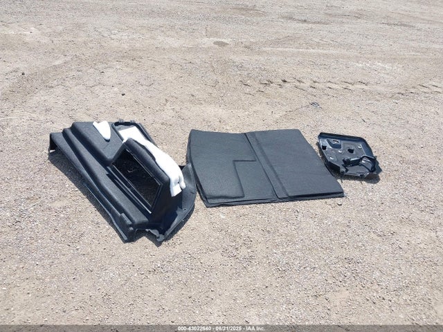 1G6DP5RK3S0106690 Cadillac lsy