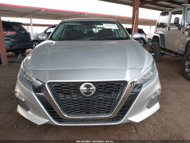 1N4BL4DV0MN356041 Nissan 2021