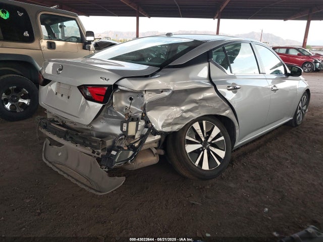 1N4BL4DV0MN356041 Nissan 2021