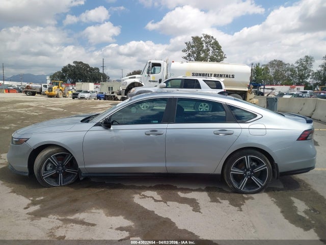 1HGCY2F55SA011580 Honda Accord Hybrid Sport