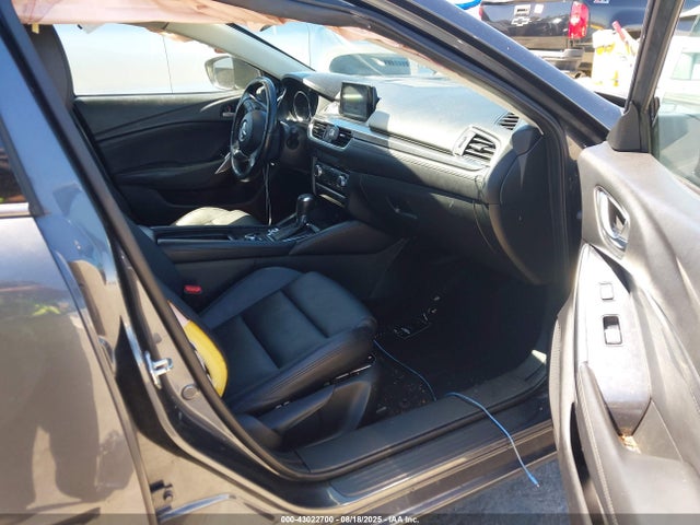 JM1GJ1V52G1479354 Mazda py