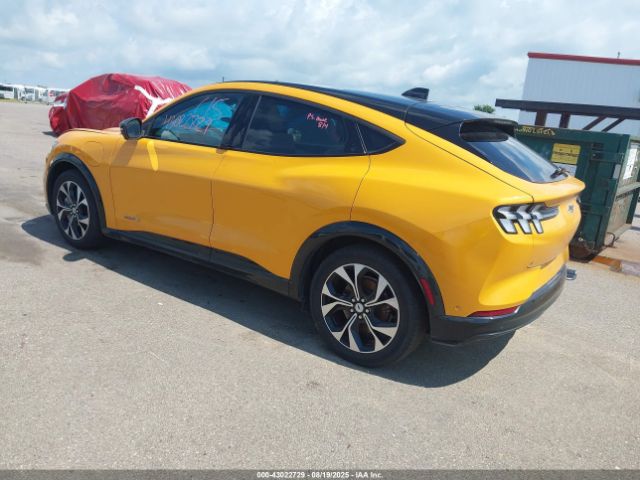 2022 FORD MUSTANG MACH-E 3FMTK3SS0NMA27593 Photo 2