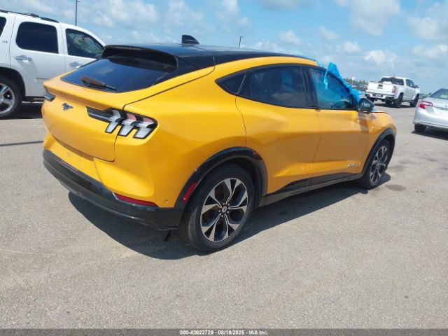 2022 FORD MUSTANG MACH-E 3FMTK3SS0NMA27593 Photo 3