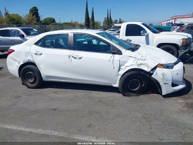 Toyota 2zr-fe 2018 5YFBURHE8JP812672 Image 13
