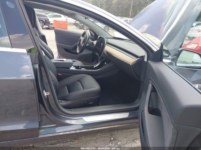 2018 TESLA MODEL 3 5YJ3E1EA4JF020065 Photo 4