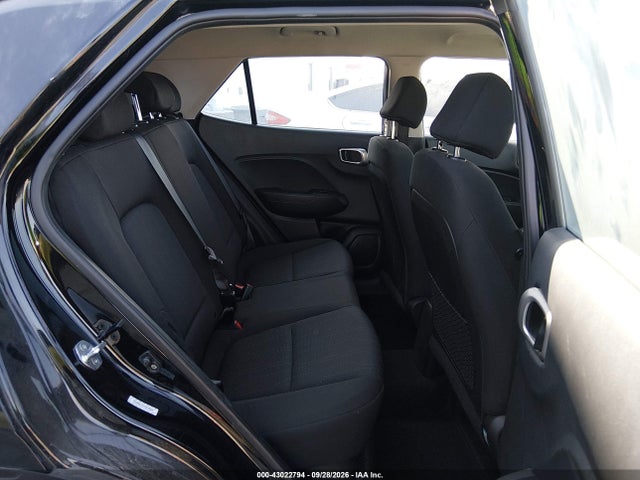 Продажа на аукционе авто 2021 Hyundai Venue Se, vin: KMHRB8A34MU070006, номер лота: 43022794
