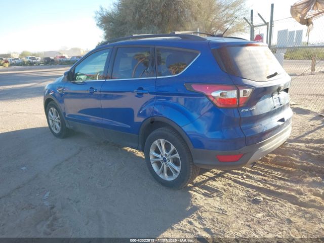 2017 FORD ESCAPE 1FMCU0GD0HUA92754 Photo 2