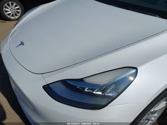 2021 TESLA MODEL Y 5YJYGAEE0MF259460 Photo 5