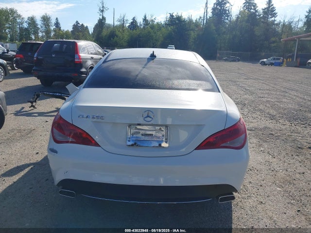 WDDSJ4EB6GN323334 Mercedes-Benz CLA-Class