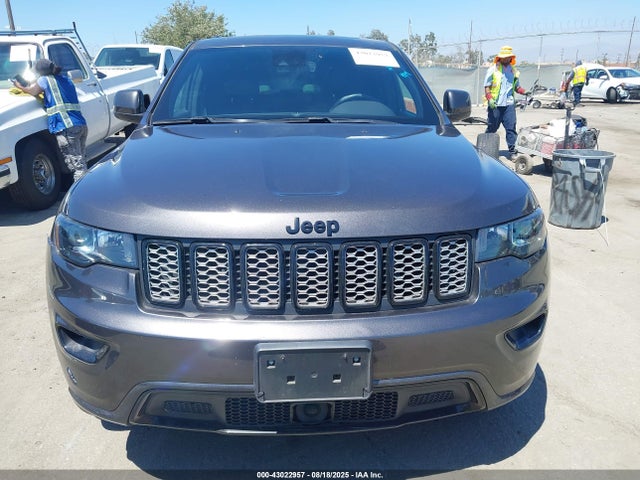 1C4RJEAG4MC570312 Jeep 2021