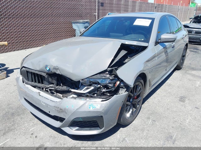 WBA13AG01NCH73041 BMW 530e