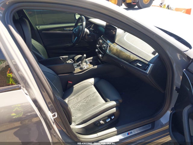 WBA13AG01NCH73041 BMW 530e