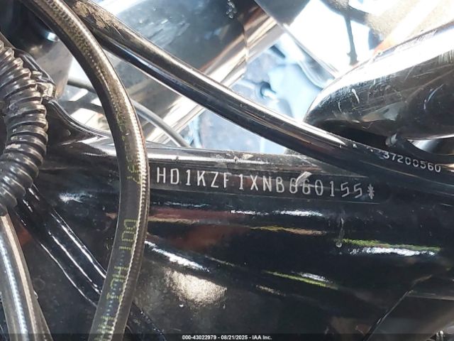 2022 HARLEY-DAVIDSON FLTRK 1HD1KZF1XNB660155 Photo 9