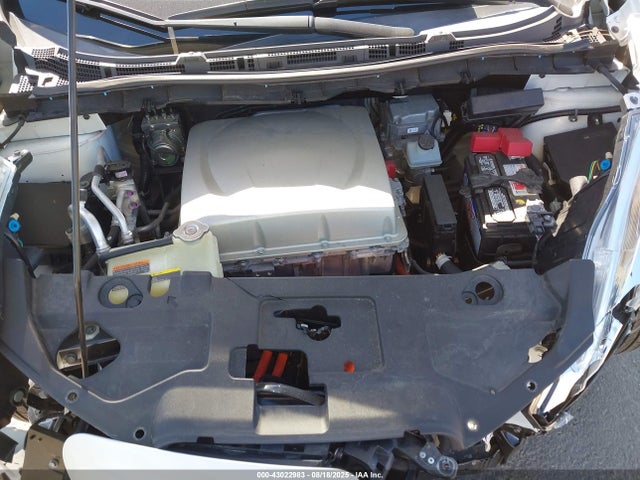 1N4BZ0CP5HC309132 Nissan Leaf