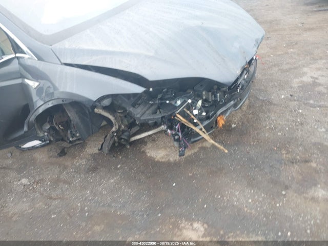 2016 TESLA MODEL X 5YJXCBE24GF020517 Photo 5