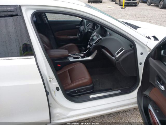2015 ACURA TLX 19UUB1F38FA017913 Photo 4