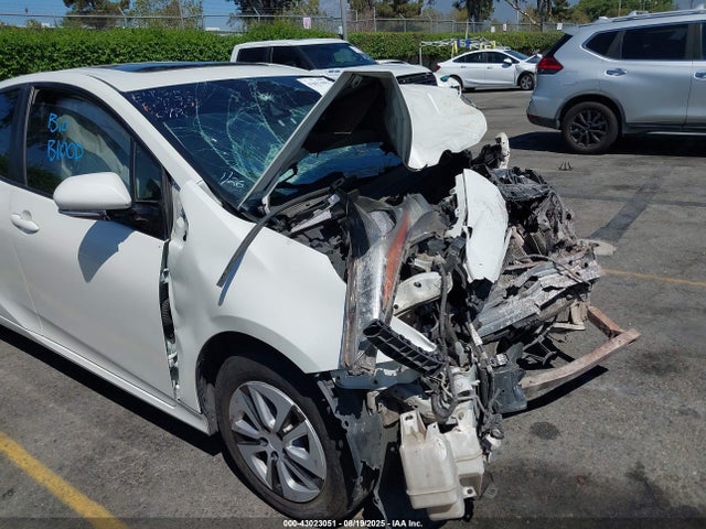 JTDKARFU8J3552883 Toyota 2zr-fxe,1nm