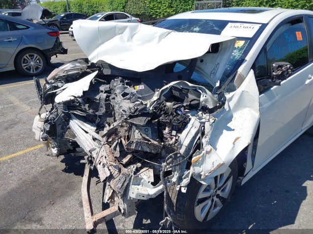 JTDKARFU8J3552883 Toyota 2zr-fxe,1nm