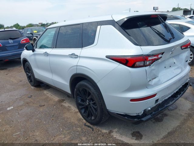 2024 MITSUBISHI OUTLANDER JA4J3VA87RZ062270 Photo 2