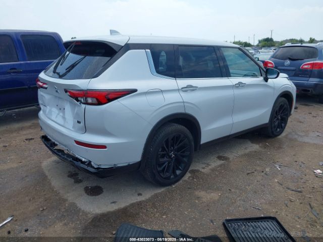 2024 MITSUBISHI OUTLANDER JA4J3VA87RZ062270 Photo 3