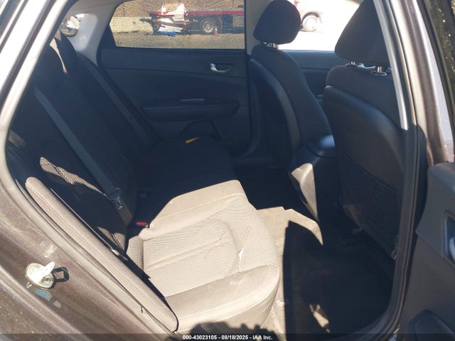 5XXGT4L35KG288585 KIA gdi