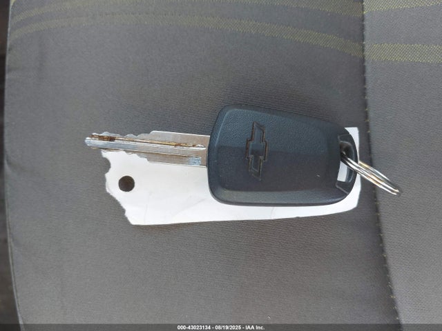 Chevrolet ll0 2015 KL8CB6S90FC741979 Image 11