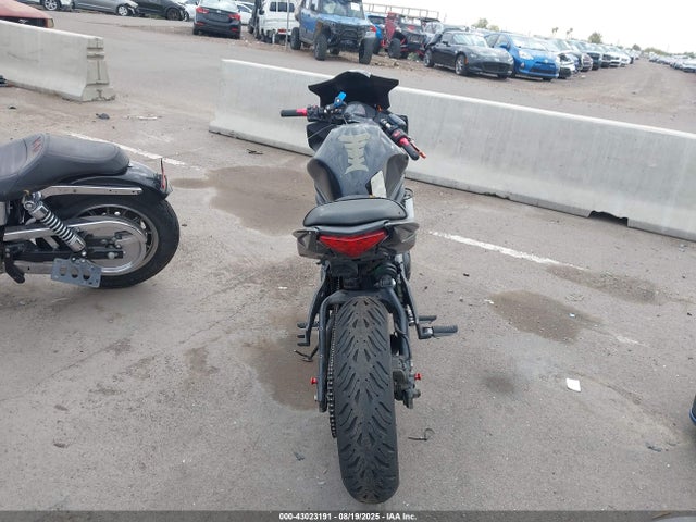 Kawasaki Ninja 650 2015 JKAEXEE11FDA19042 Image 6