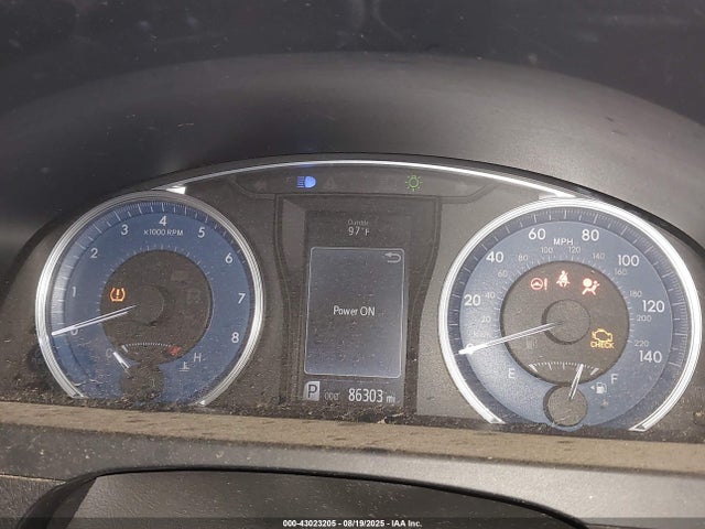 4T1BF1FK1HU703824 Toyota 2ar-fe